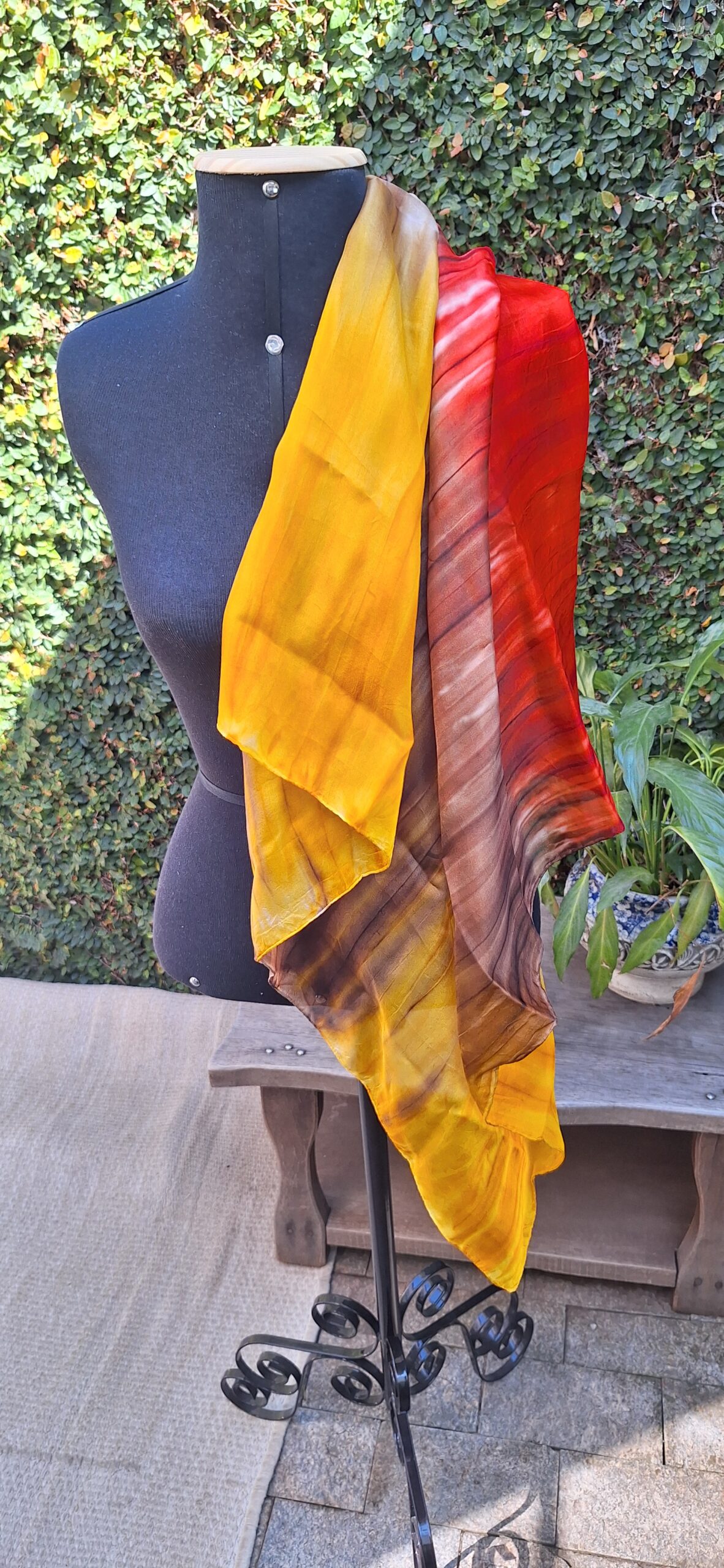 Lenço “Sol de Outono” – Seda Pura 90x90cm