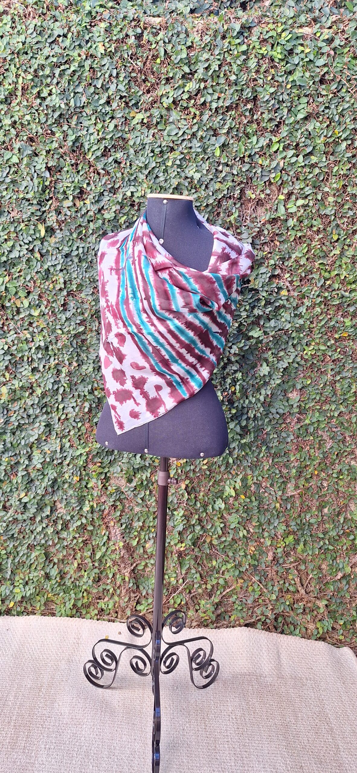 Lenço "Brisa do Oásis" 90X90cm