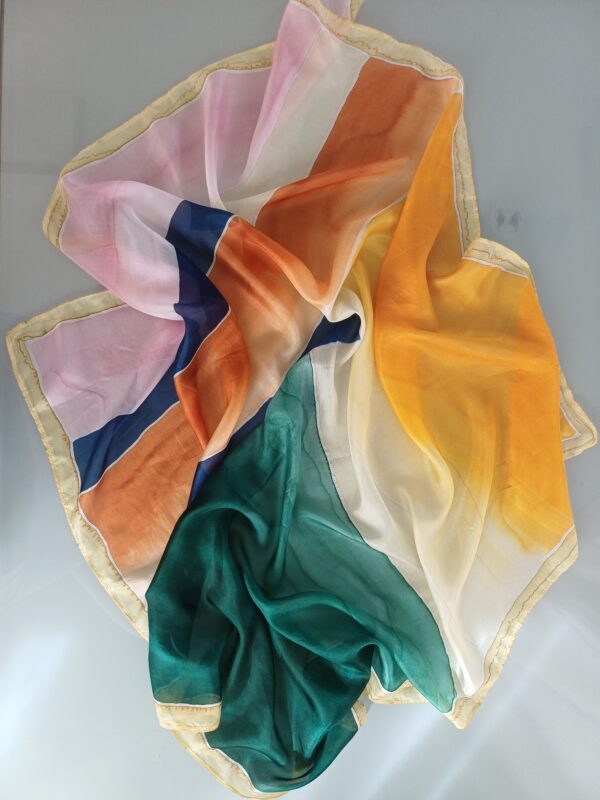 Lenço Aurora Tropical – 90x90cm - Imagem 2